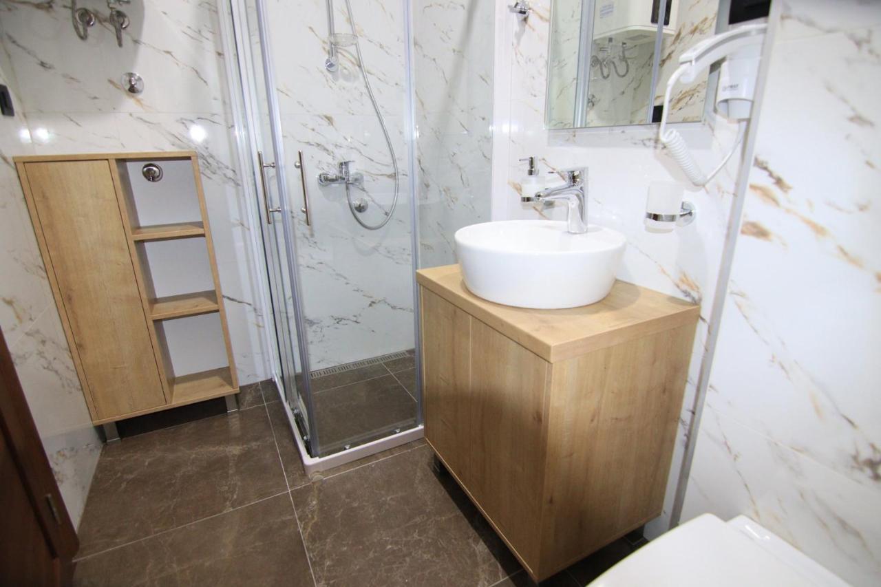 Apartmani Fantasia Цетинє Екстер'єр фото