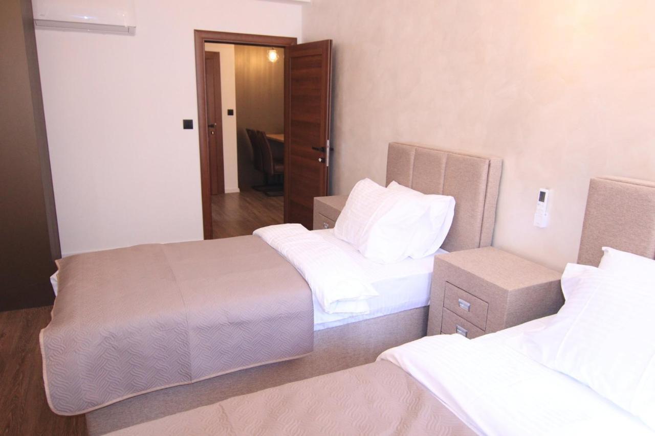 Apartmani Fantasia Цетинє Екстер'єр фото