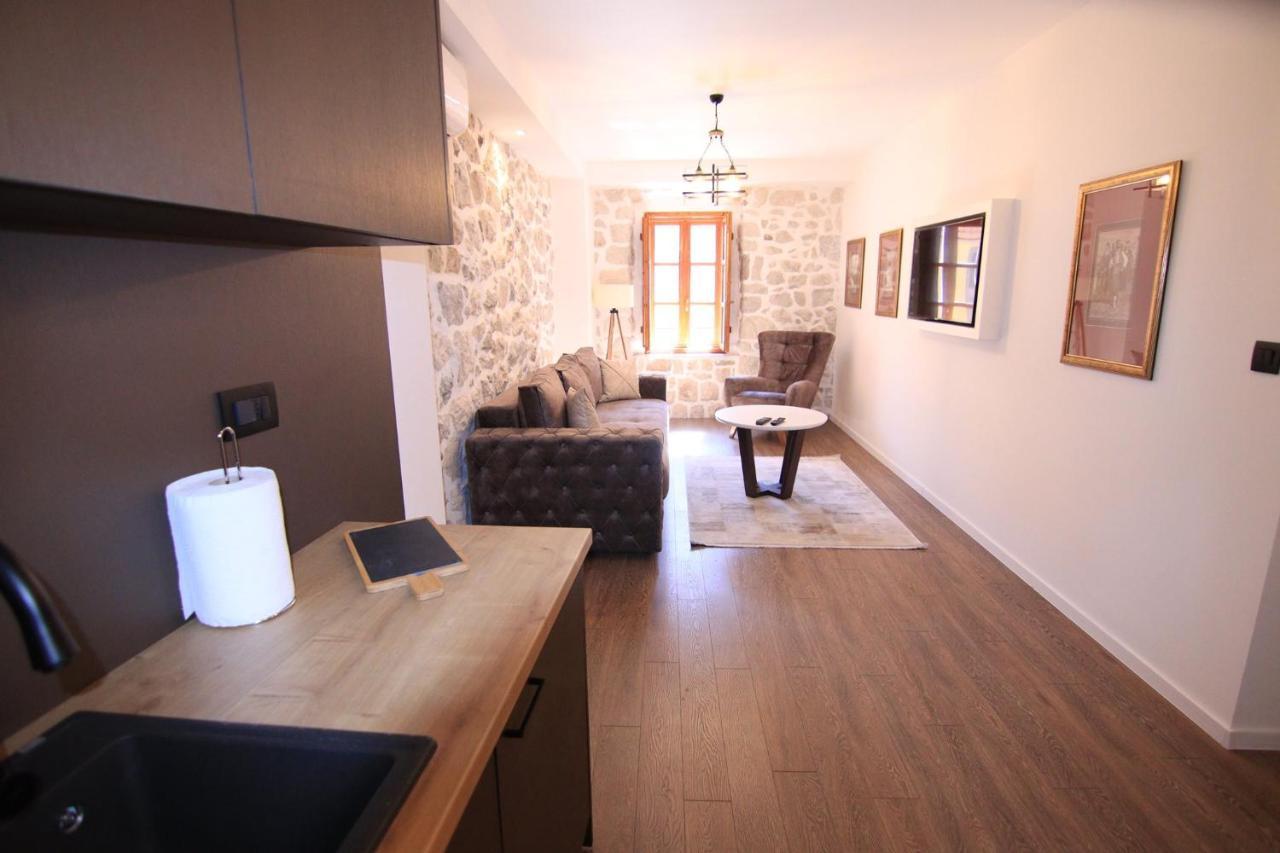 Apartmani Fantasia Цетинє Екстер'єр фото