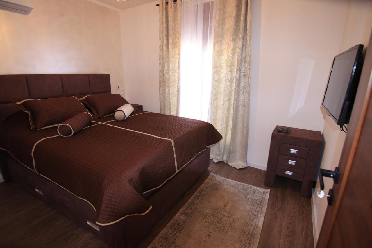 Apartmani Fantasia Цетинє Екстер'єр фото