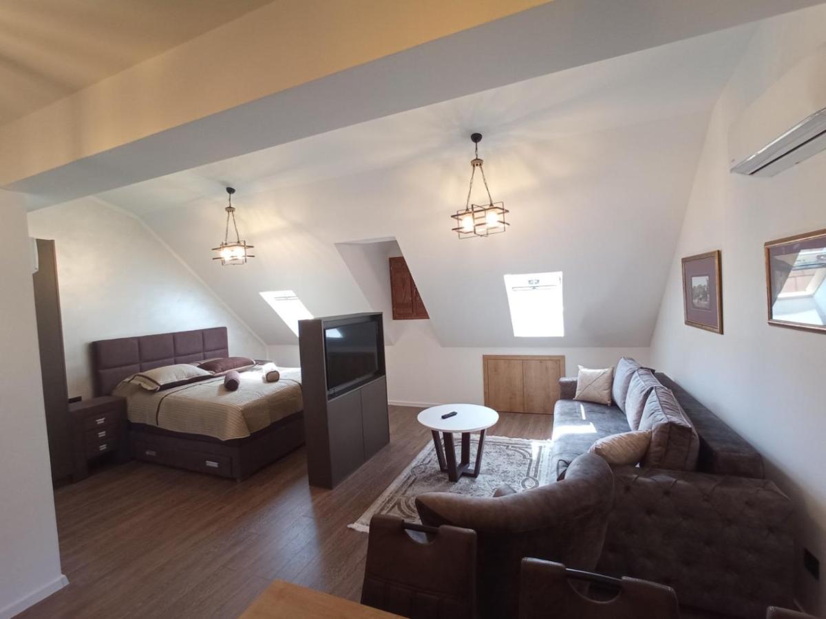 Apartmani Fantasia Цетинє Екстер'єр фото